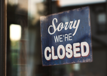 closed sign twitter