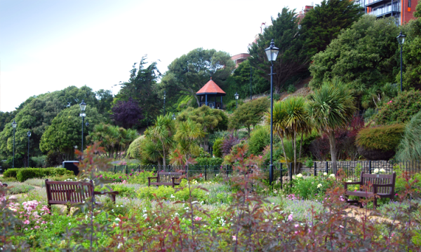 seafront gardens
