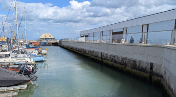 Tidal flood panels Lowestoft